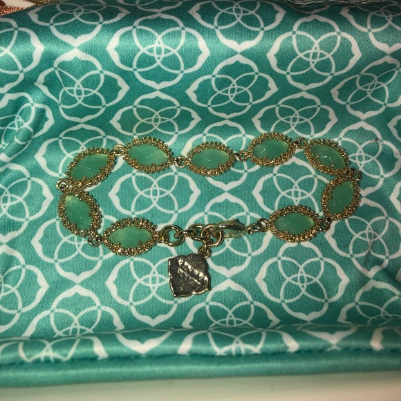 Kendra Scott Jewelry - Chalcedony Jana bracelet